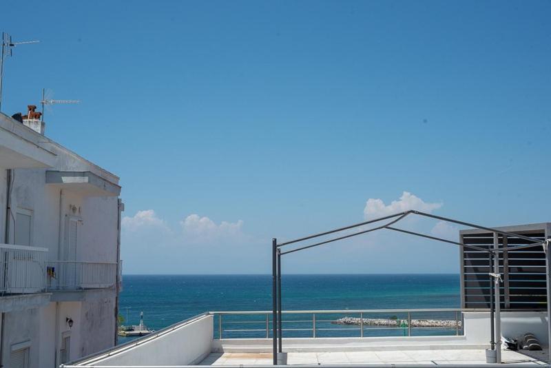 Grcka Reni Greece Beach Penthaus 3 Nea Kallikrateia Dış mekan fotoğraf