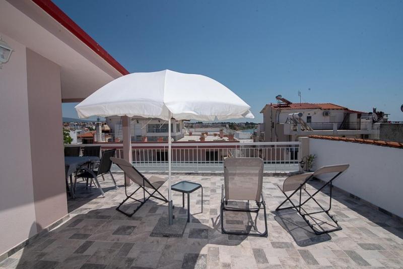 Grcka Reni Greece Beach Penthaus 3 Nea Kallikrateia Dış mekan fotoğraf